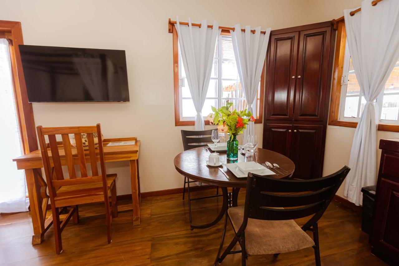 Hidden Jewel Boutique Hotel 산페드로 외부 사진